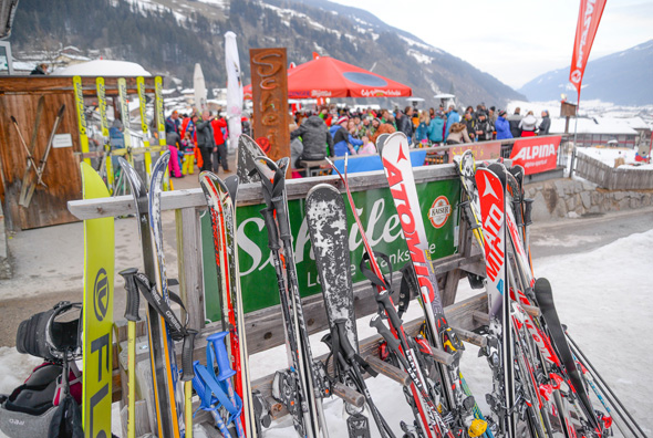 Après Ski in österreichischem Berggasthof